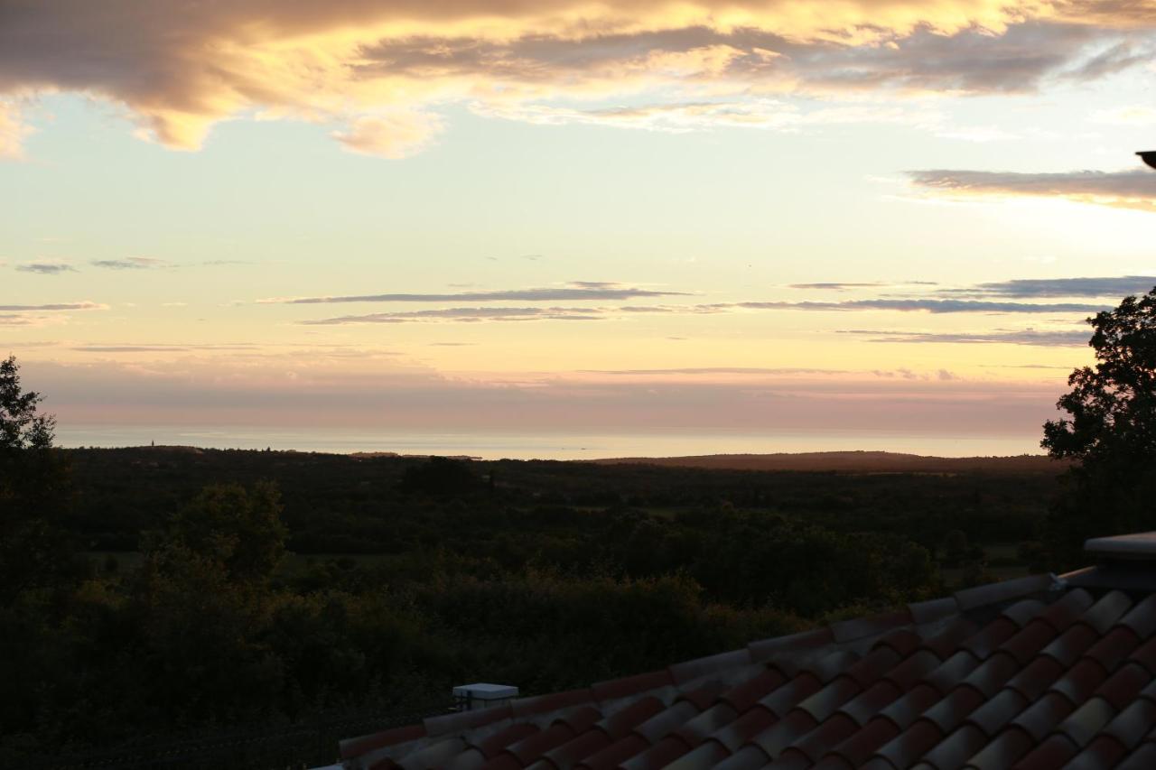 Villa Carolus-Luxurious Istrian Villa Barat  외부 사진