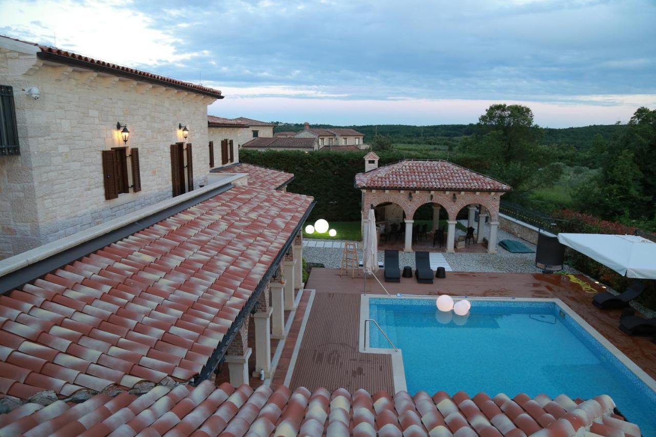 Villa Carolus-Luxurious Istrian Villa Barat  외부 사진
