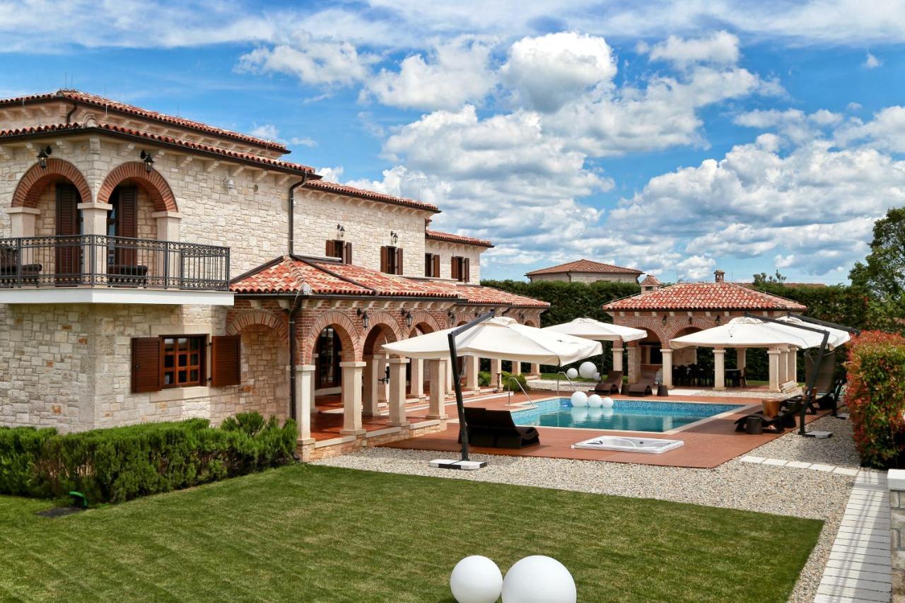 Villa Carolus-Luxurious Istrian Villa Barat  외부 사진