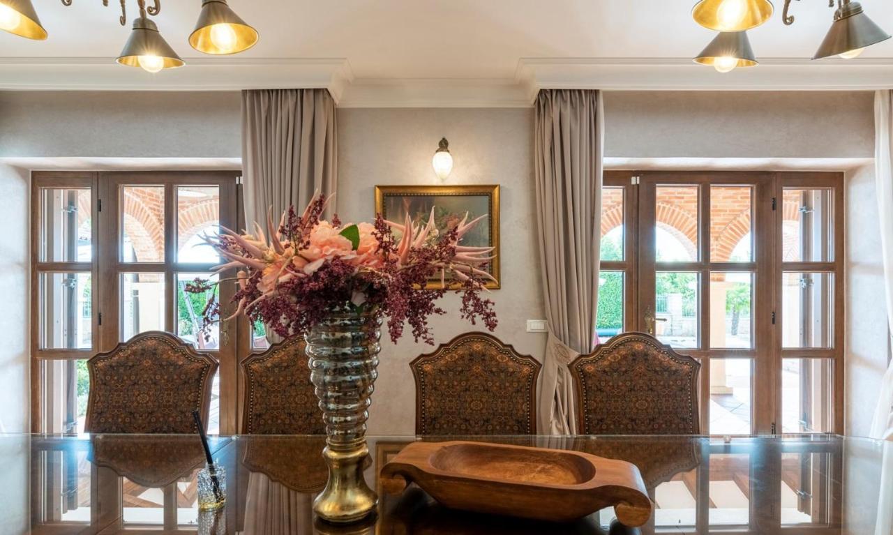 Villa Carolus-Luxurious Istrian Villa Barat  외부 사진