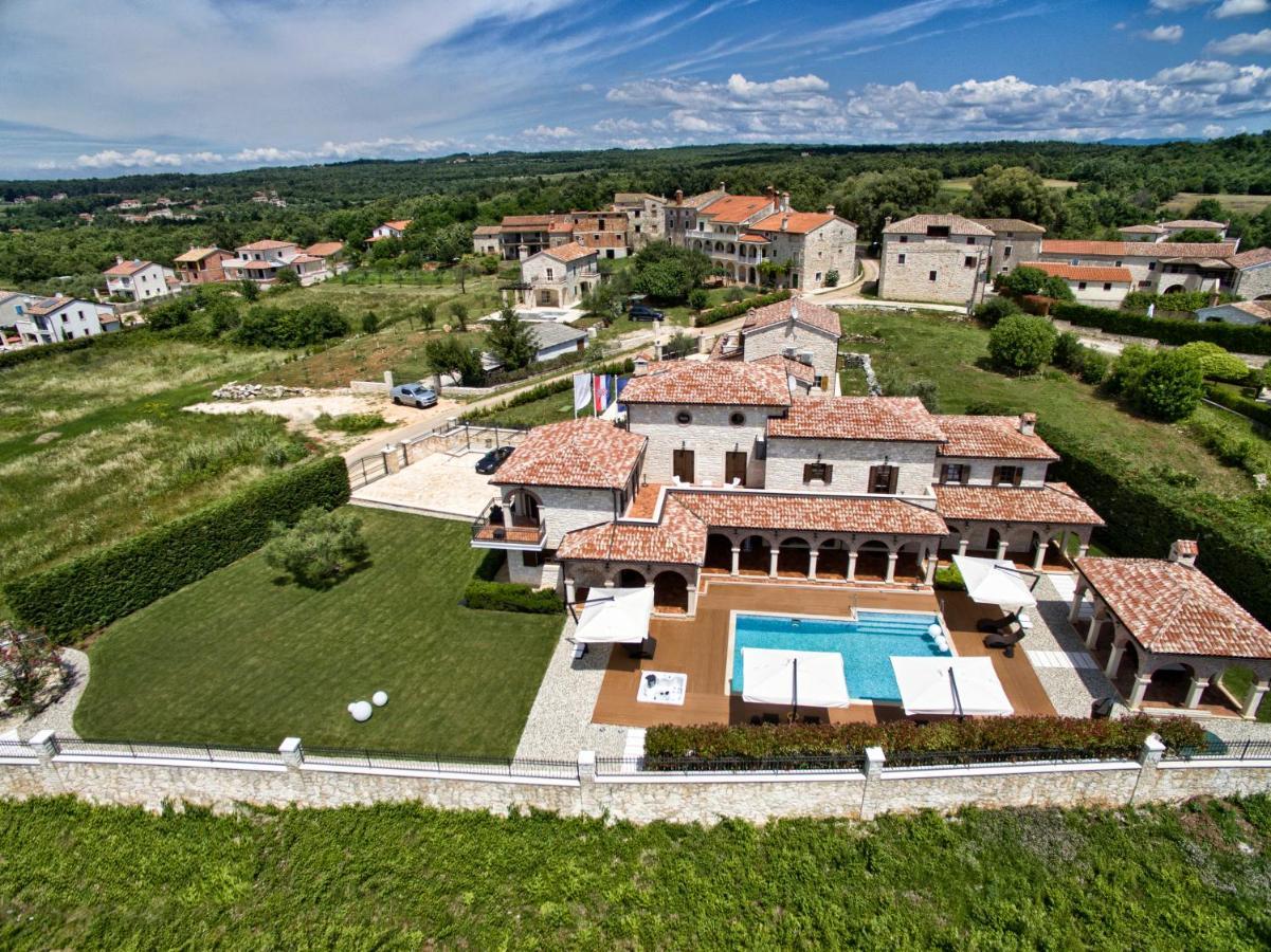 Villa Carolus-Luxurious Istrian Villa Barat  외부 사진