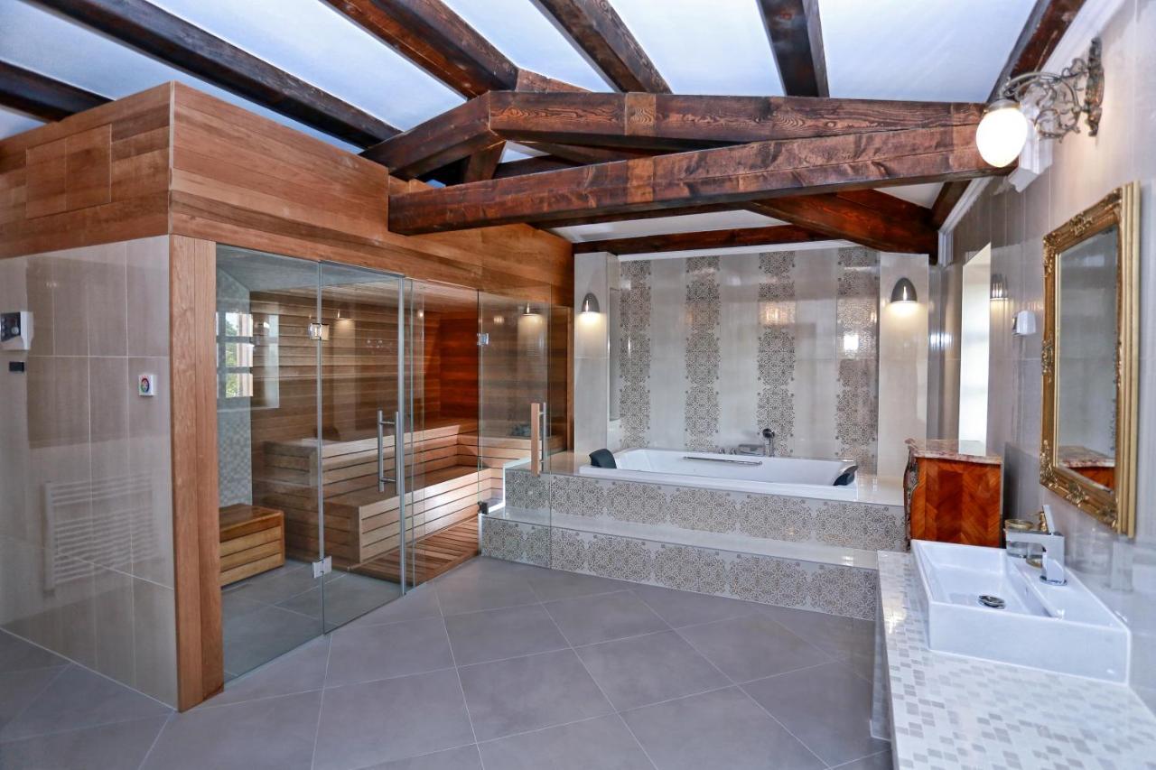 Villa Carolus-Luxurious Istrian Villa Barat  외부 사진
